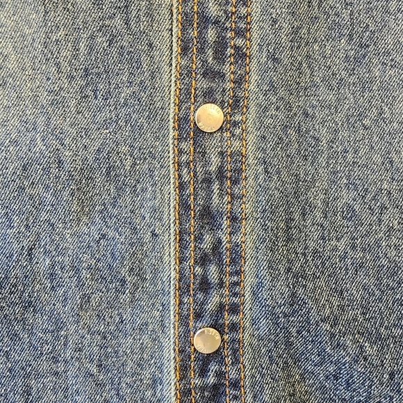 Five CM Men's Denim Blue Jean Shirt Snap Front Shacket, Size Small - Picture 14 of 15